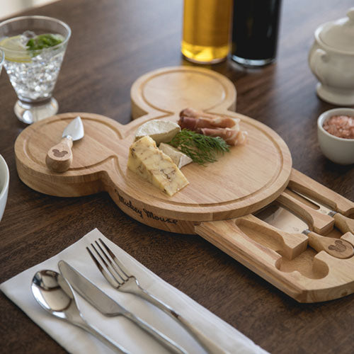 PicnicTime, Mickey Mouse Head Shaped Cheese Board with Tools