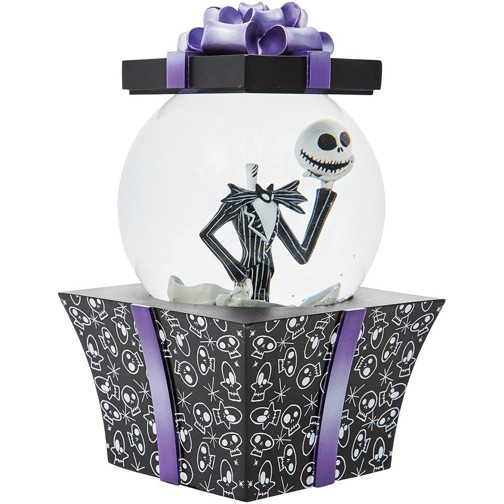 Disney Showcase, Nightmare Before Christmas Jack Skellington in Christmas Gift Water Globe